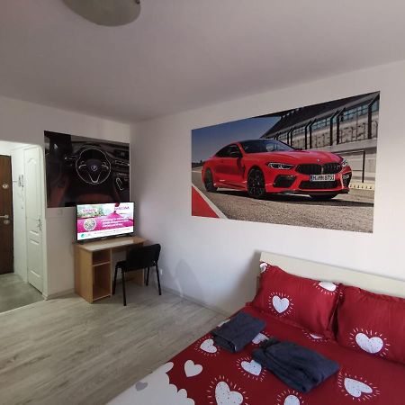 Bmw Studio Apartment Bucureşti Exterior foto